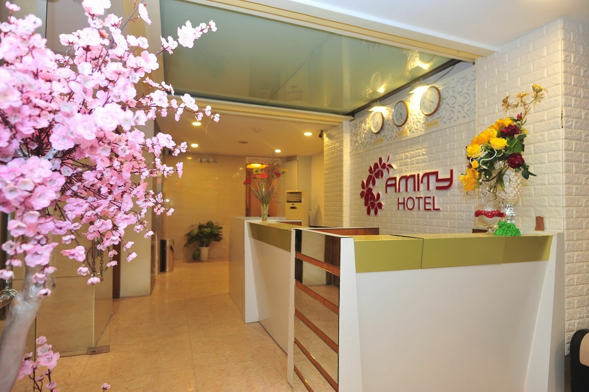 Amity Nha Trang Hotel Buitenkant foto